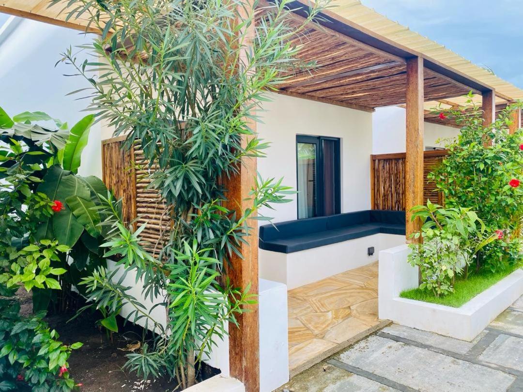 The Bali Resort Zanzibar Pingwe Exterior photo
